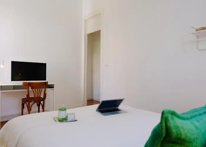 Pensión Lisbon City Villa 3*