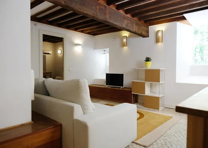 Guest house Lisbon City Villa 3*