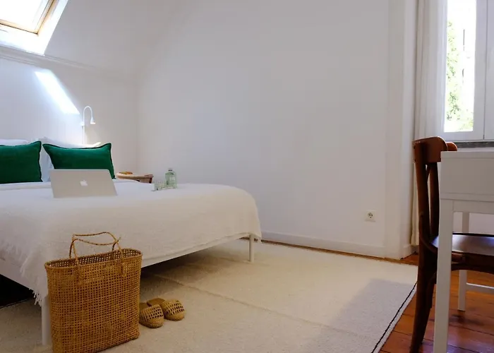Guest house Lisbon City Villa 3*